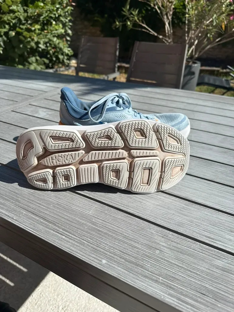 Hoka Bondi 9 bike usato — immagine 4 di 7