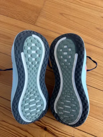 Used Nike Vomero Plus bike — image 8 of 8