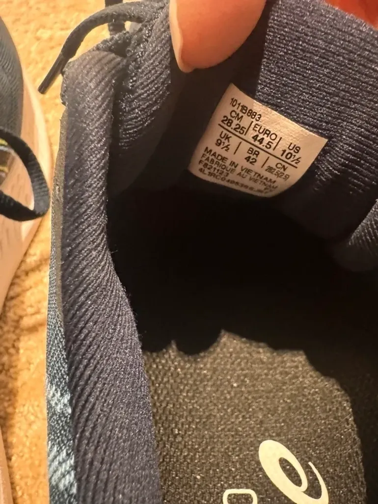 Used Asics Tsurugi bike — image 6 of 7