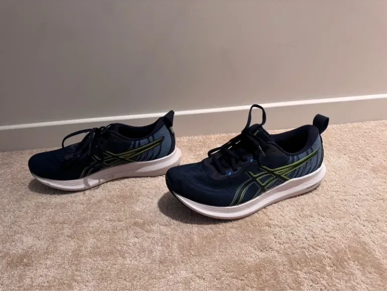 Used Asics Tsurugi bike — image 4 of 7