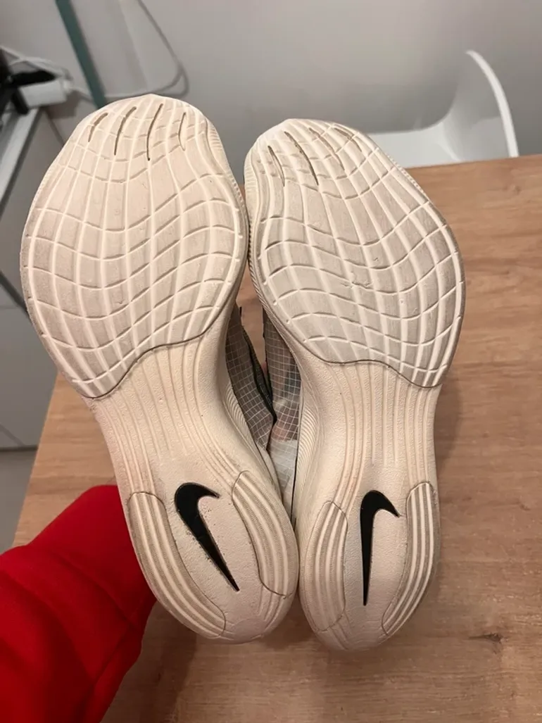 Used Nike Vaporfly 1 bike — image 4 of 7