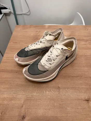 Used Nike Vaporfly 1 bike — image 2 of 7