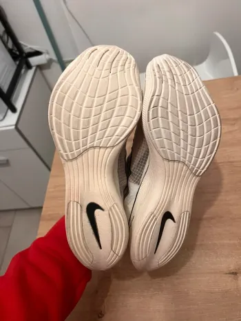 Used Nike Vaporfly 1 bike — image 7 of 7