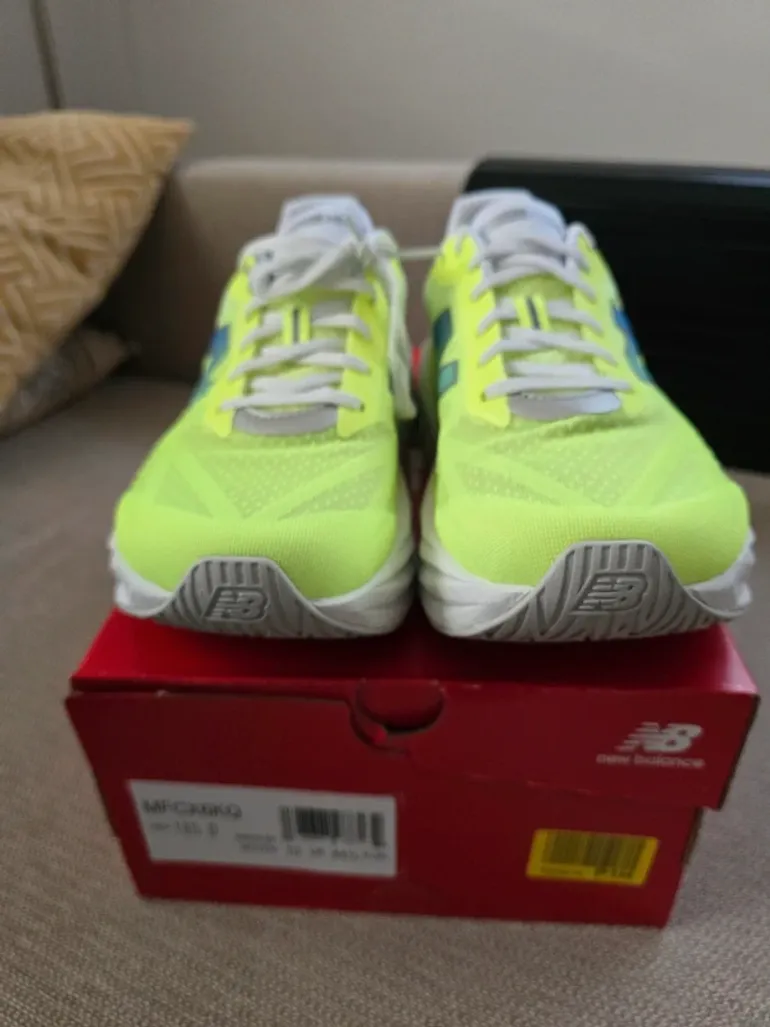 Brugt New Balance Rebel V5 bike — billede 2 af 6