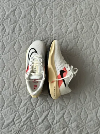 Used Nike Zoom Fly 6 Running Shoes