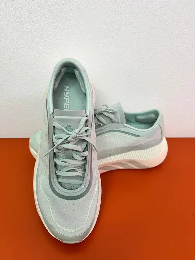 Used Adidas Hyperboost edge tech bike — image 3 of 12