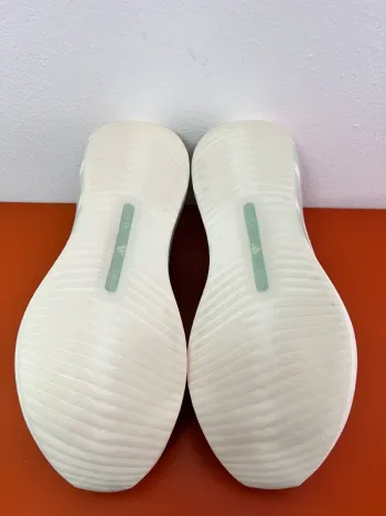 Used Adidas Hyperboost edge tech bike — image 6 of 12