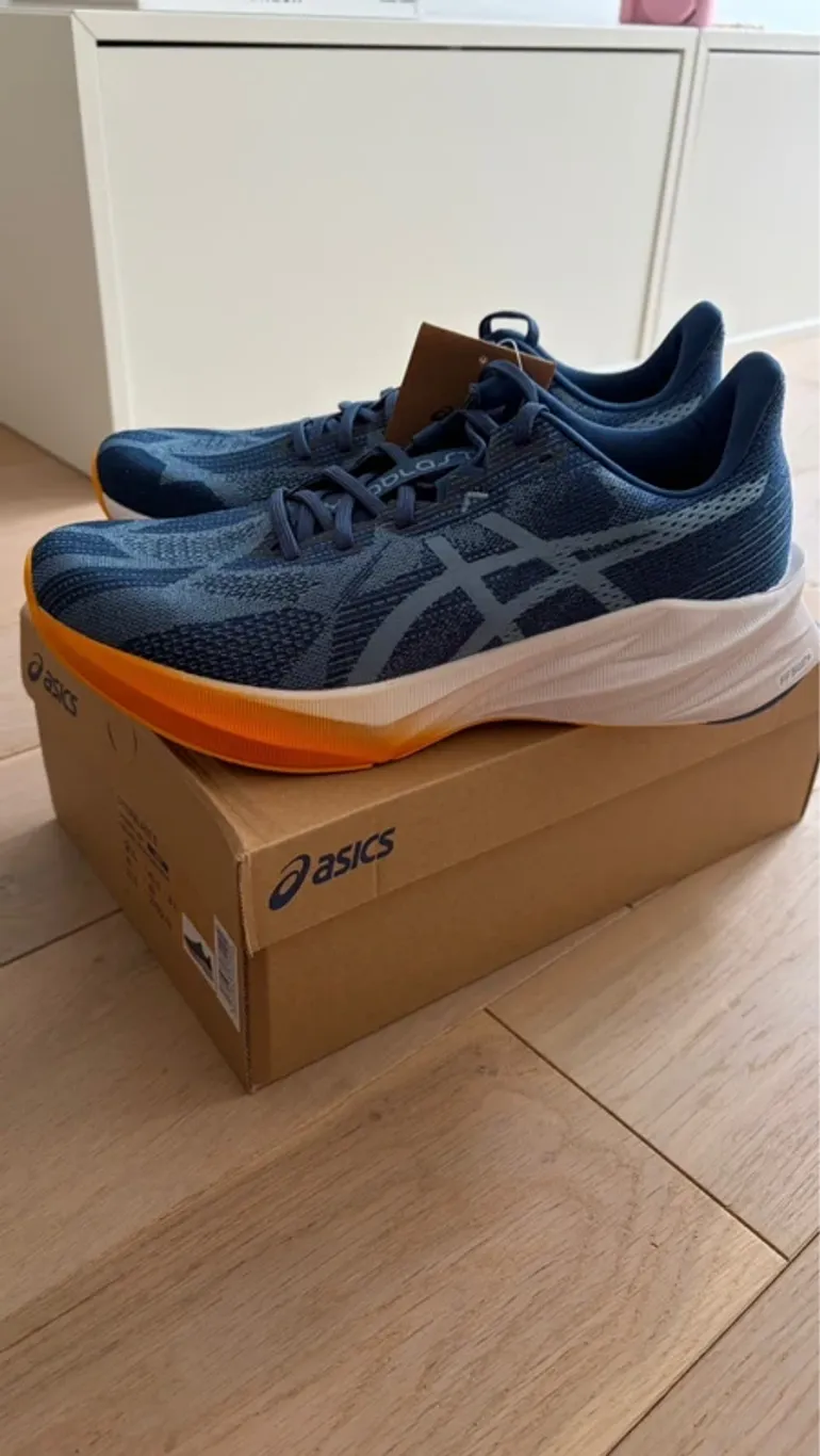 Used Asics Dynablast 5 bike — image 2 of 5