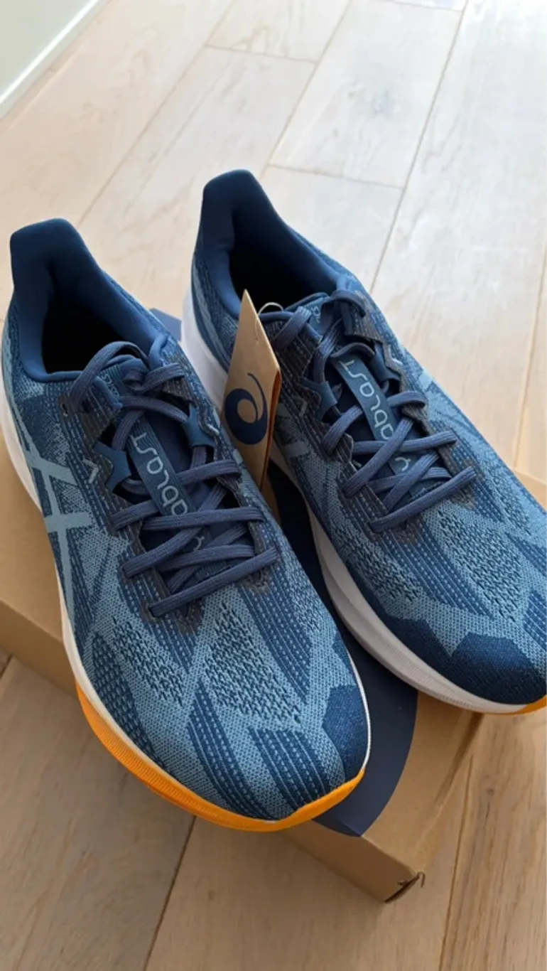 Used Asics Dynablast 5 bike — image 4 of 5