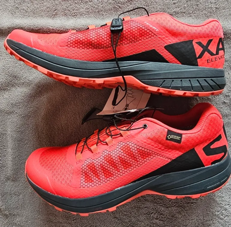 Salomon Ortholite Gore-Tex Sneakers bike usato — immagine 3 di 5