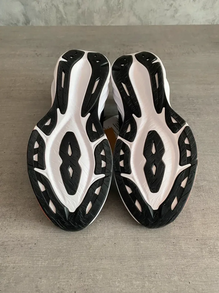 Used Asics Dynablast 5 bike — image 7 of 7