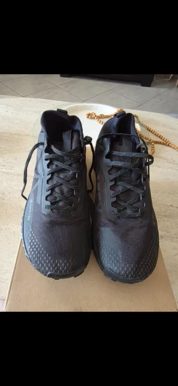 Used Nike React Trail GTX V2 Running Shoes