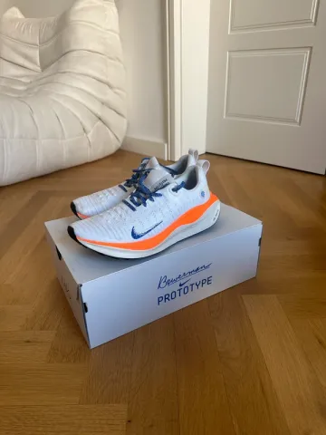 Used Nike Infinity Run x Bowerman Running Shoes