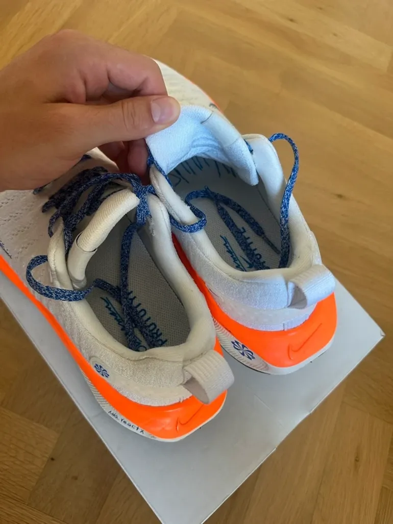 Brugt Nike Infinity Run x Bowerman bike — billede 2 af 5