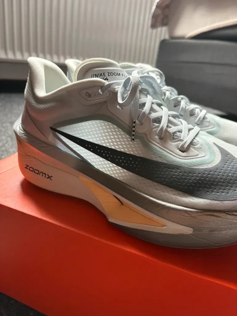 Brugt Nike Zoom Fly 6 bike — billede 4 af 10