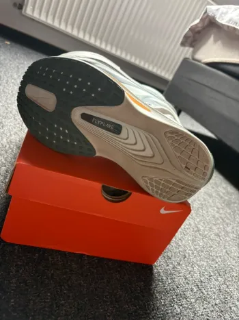 Brugt Nike Zoom Fly 6 bike — billede 8 af 10