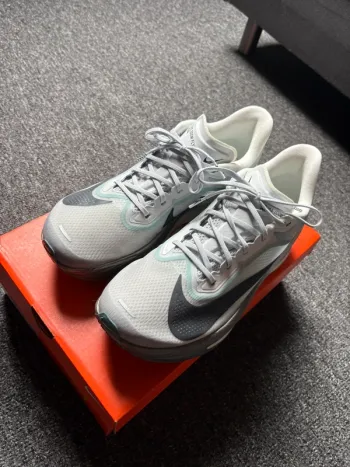 Brugt Nike Zoom Fly 6 bike — billede 3 af 10