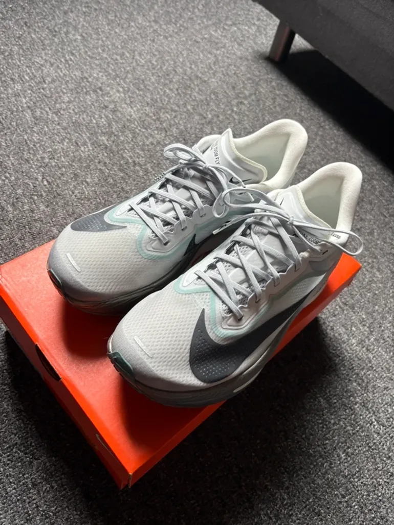 Brugt Nike Zoom Fly 6 bike — billede 3 af 10