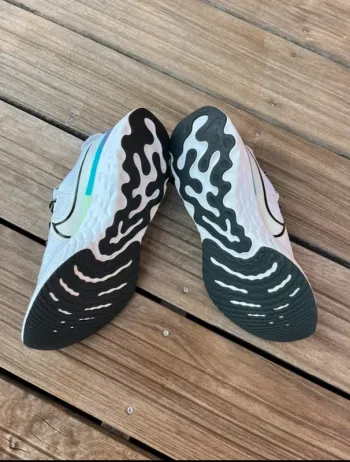 Used Nike Infinity Run bike — image 3 of 4