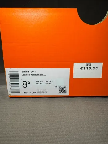 Used Nike Zoom Fly 6 bike — image 7 of 7