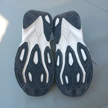Used New Balance Kaiha bike — image 4 of 5
