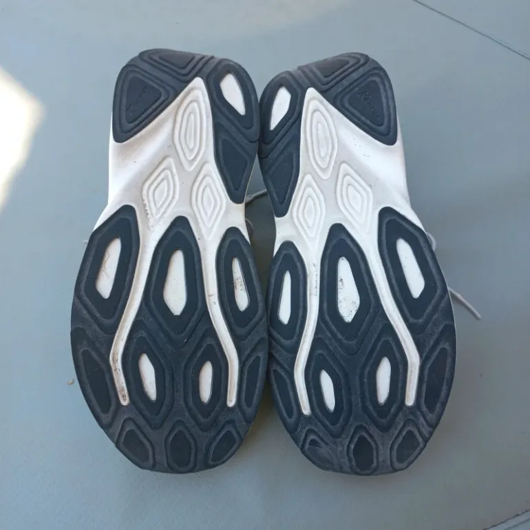Used New Balance Kaiha bike — image 4 of 5