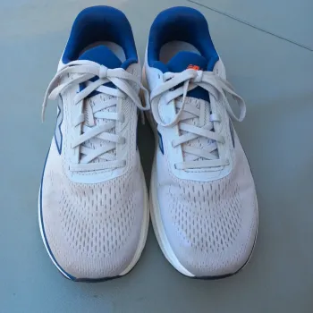 Used New Balance Kaiha bike — image 2 of 5