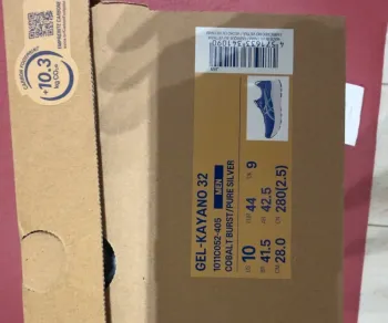 Używany Asics Gel-Kayano 32 Running Shoes