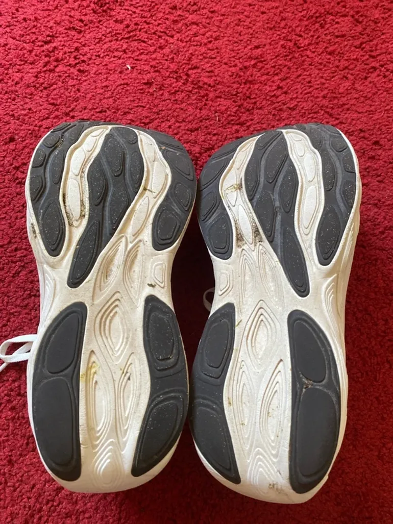 Used New Balance 1080s 2024 bike — image 5 of 5