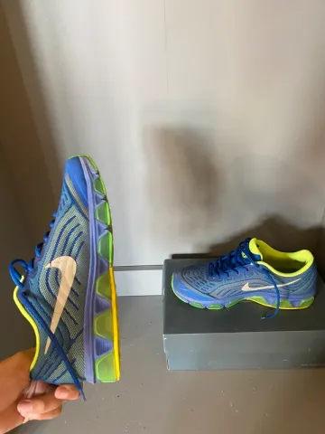 Used Nike schoenen Maat 42 Running Shoes