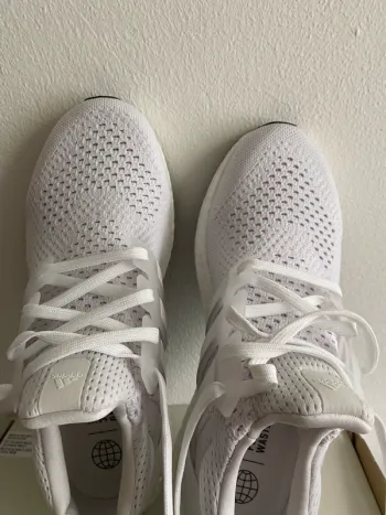 Adidas Ultraboost 1.0 bike d'occasion — image 10 sur 11
