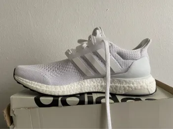 Adidas Ultraboost 1.0 bike d'occasion — image 6 sur 11