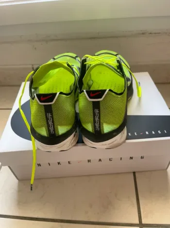 Gebrauchtes Simple Vaporfly 4 bike — Bild 3 von 6
