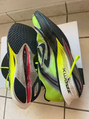 Gebrauchtes Simple Vaporfly 4 bike — Bild 5 von 6