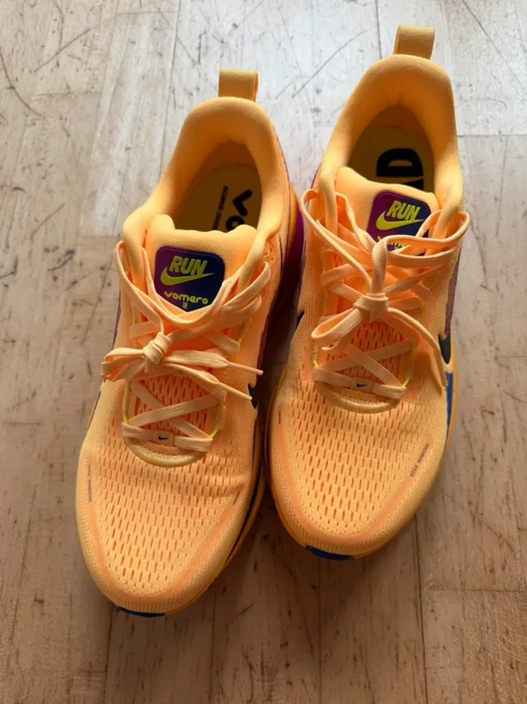 Tweedehands Nike Vomero 18 bike — afbeelding 3 van 6