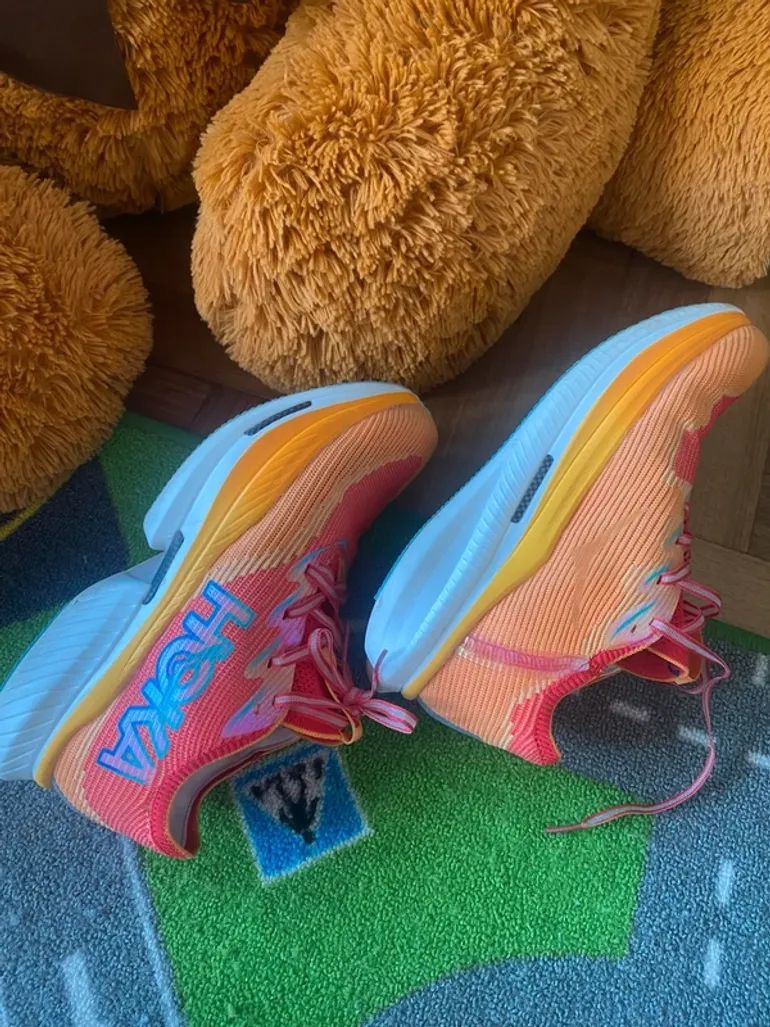 Tweedehands Hoka Cielo X1 bike — afbeelding 6 van 7