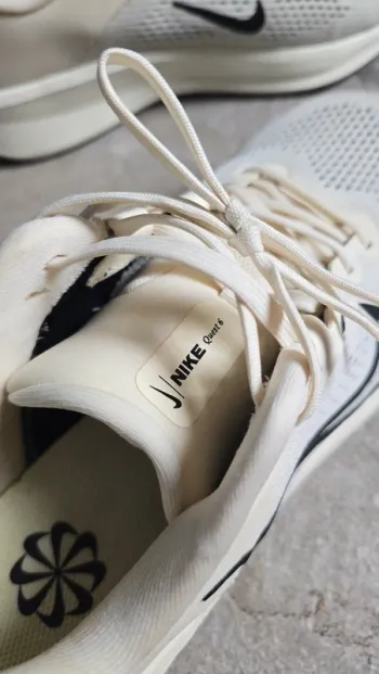 Tweedehands Nike Quest 6 bike — afbeelding 8 van 8