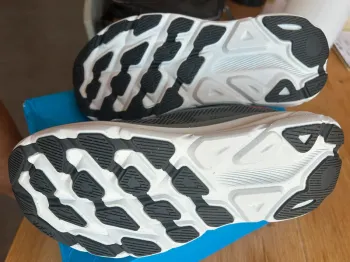 Used Hoka Clifton 9 bike — image 6 of 6