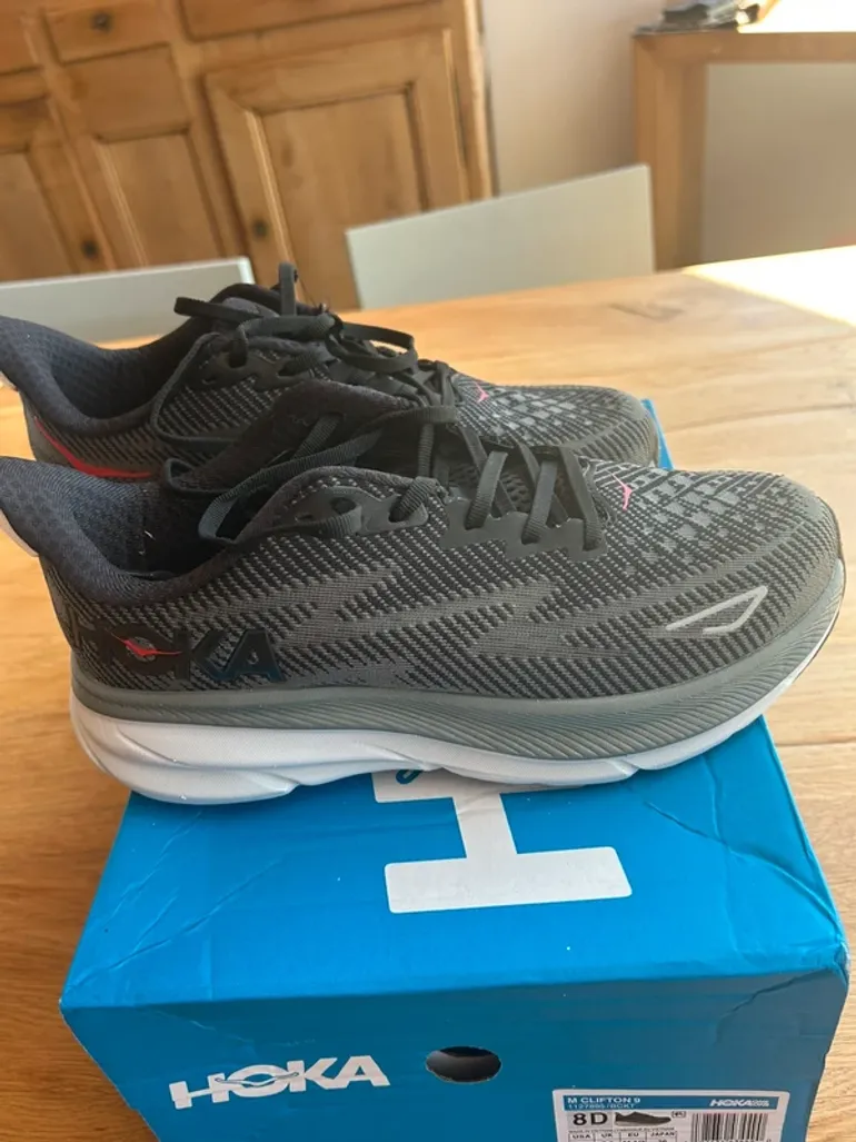 Used Hoka Clifton 9 bike — image 5 of 6