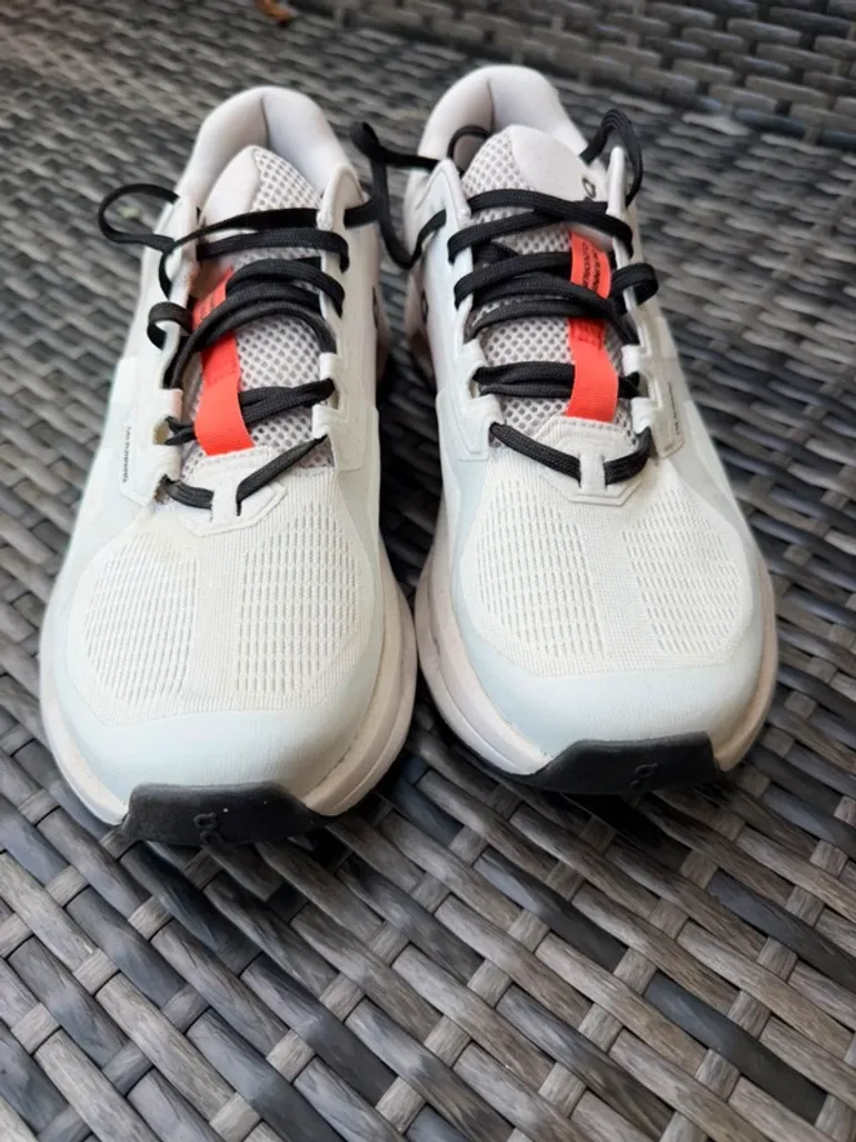 Brugt On Running On Laufschuhe 42 bike — billede 3 af 8