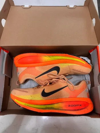 Nike Vomero 18 Running Shoes d'occasion