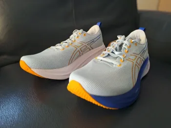 Asics Gel Saiun 3 bike d'occasion — image 8 sur 12