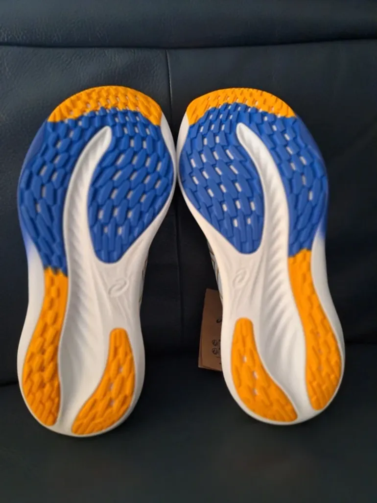 Asics Gel Saiun 3 bike d'occasion — image 11 sur 12