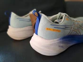 Asics Gel Saiun 3 bike d'occasion — image 3 sur 12