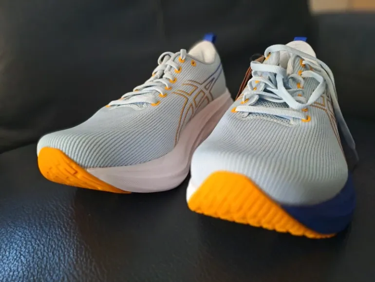 Asics Gel Saiun 3 bike d'occasion — image 5 sur 12