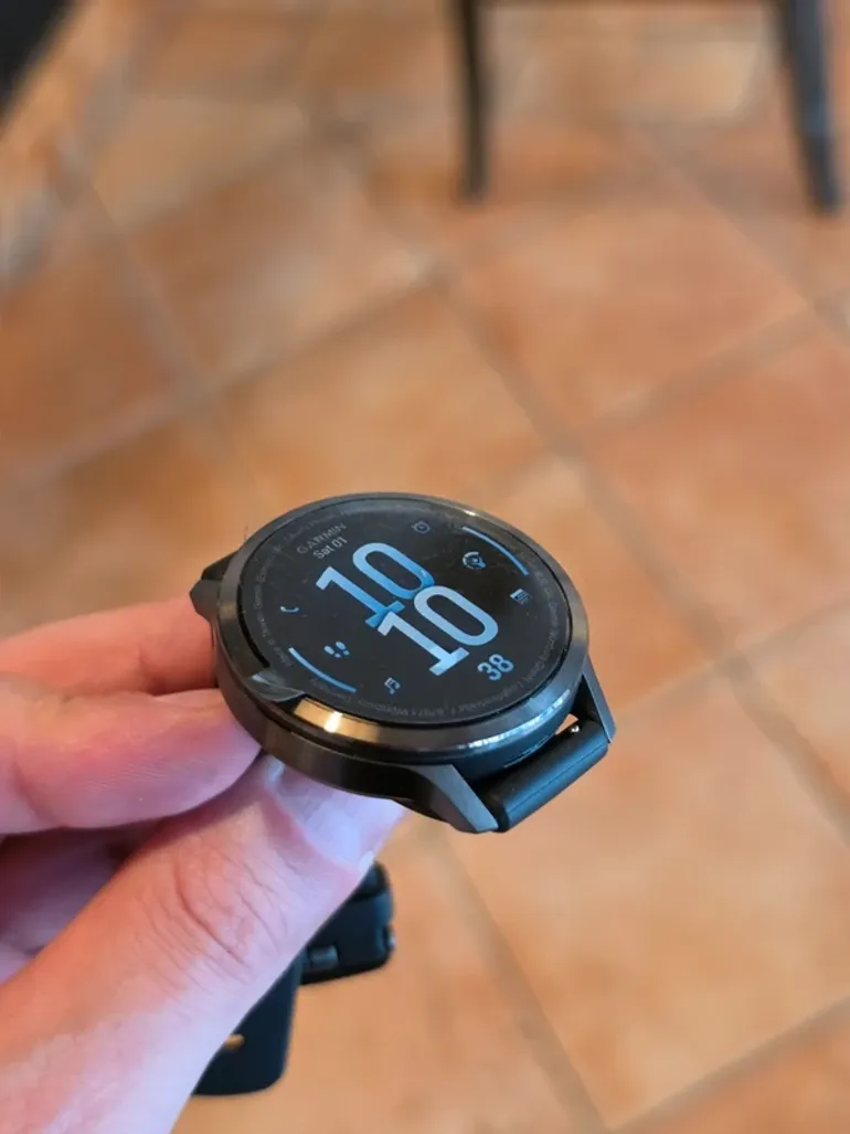 Garmin Venu 4 bike d'occasion — image 2 sur 6