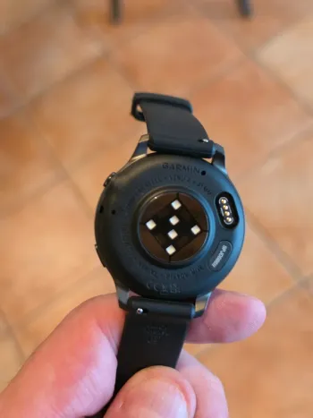 Garmin Venu 4 bike d'occasion — image 6 sur 6