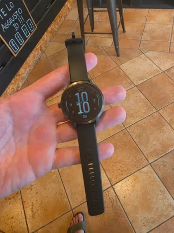 Used Garmin Venu 4 Electronics