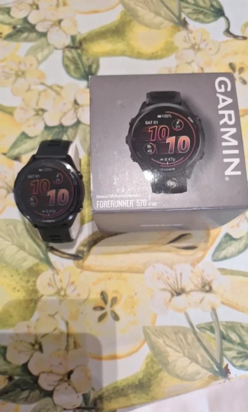 Used Garmin Forerunner 570 Electronics
