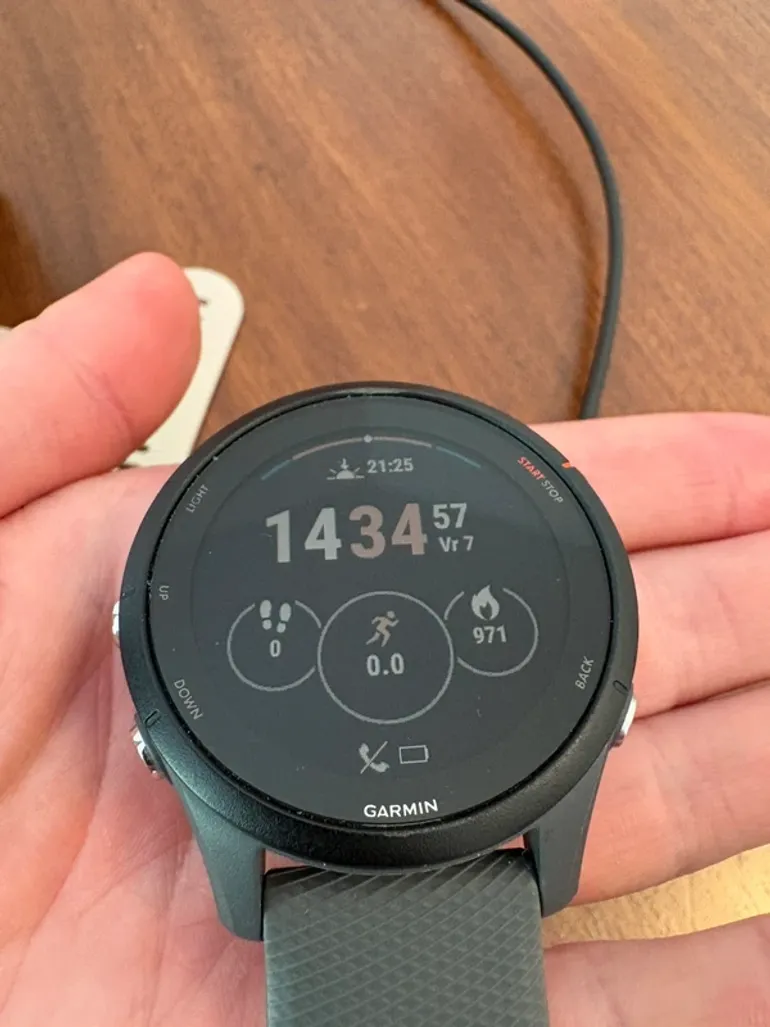 Garmin Forerunner 255 bike d'occasion — image 3 sur 8